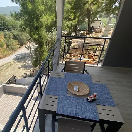 Ξενοδοχείο με διαμερίσματα Mai